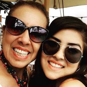 Meet your Posher, Marina